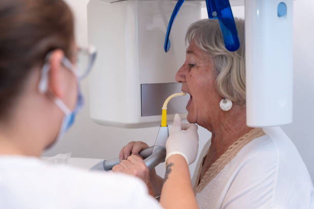 Best Holiday Emergency Dentist in Clifton, TN